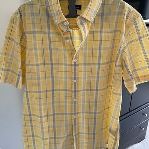 [Club Room] Yellow Casual Button Down Shirt